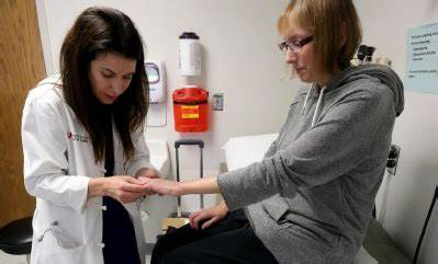 Dr. Tracy Frech